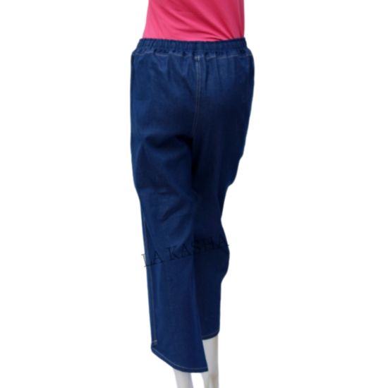 Pants in stretch denim with all round elastic and draw string with bottom hightlight