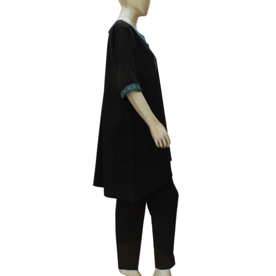 Tunic Kurti with a cross bottom highlight in Poly Crepe and contrast tape