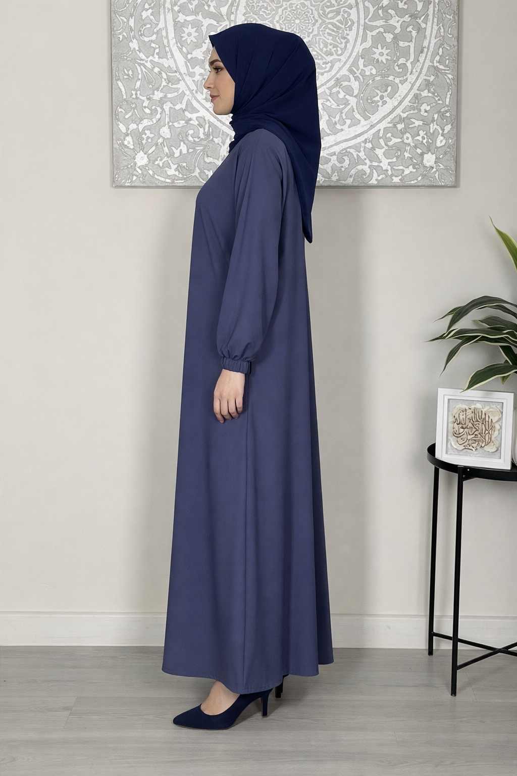 Glazed Cotton Abaya with Pockets – Modest Maxi Dress for Prayer - Image 2